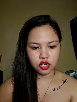 Snapshot of Cutie_Sweet_Girl69 chatting on 6, 3, 2025 Cutie Sweet Girl69 online show from 6, 3, 2025