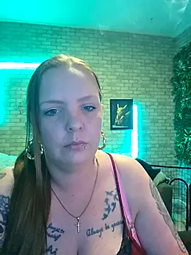 Snapshot of Melissa1994- chatting on 9, 5, 2026 Melissa1994- online show from 9, 5, 2026