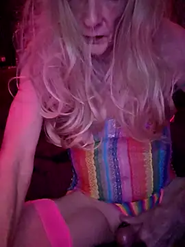 Vonniecd online show from 14, 10, 2025