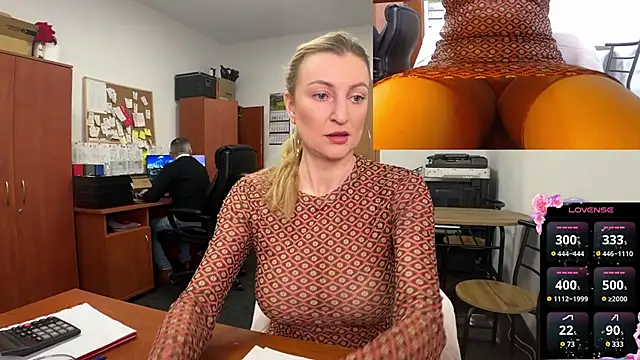 legsLONG online show from 18, 2, 2025