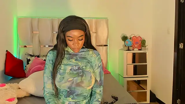 viioolleettaa online show from 7, 12, 2024