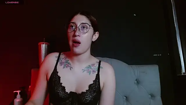 Red-moon1 online show from 10, 7, 2026