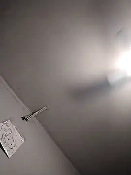 Snapshot of thickcocklatino chatting on 19, 10, 2025 thickcocklatino online show from 19, 10, 2025