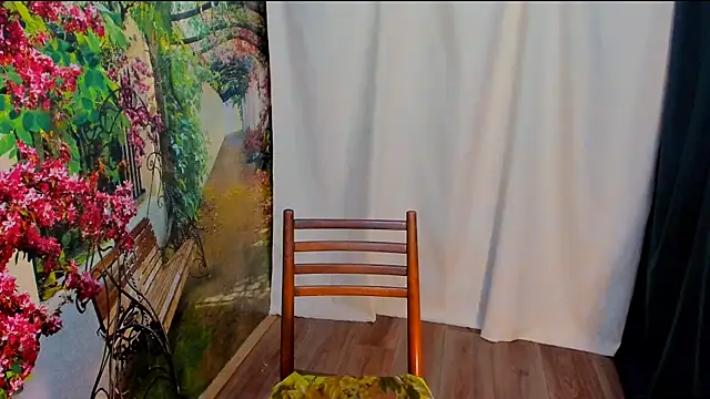 I-JUST-I online show from 26, 12, 2024