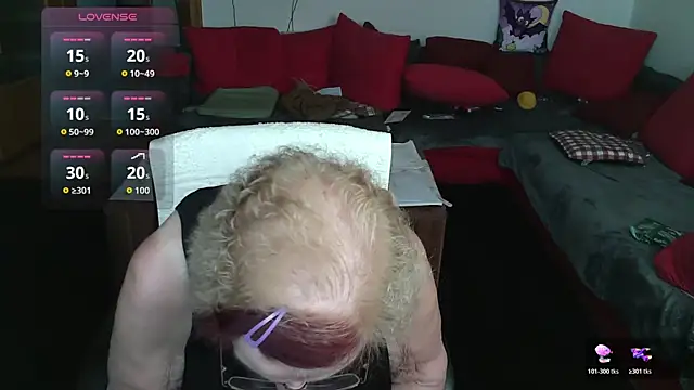 HeisseomaOriginal online show from 6, 11, 2025