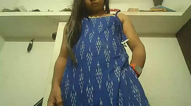 Snapshot of Akhilamolu_the_transsissy chatting on 7, 3, 2025 Akhilamolu the transsissy online show from 7, 3, 2025