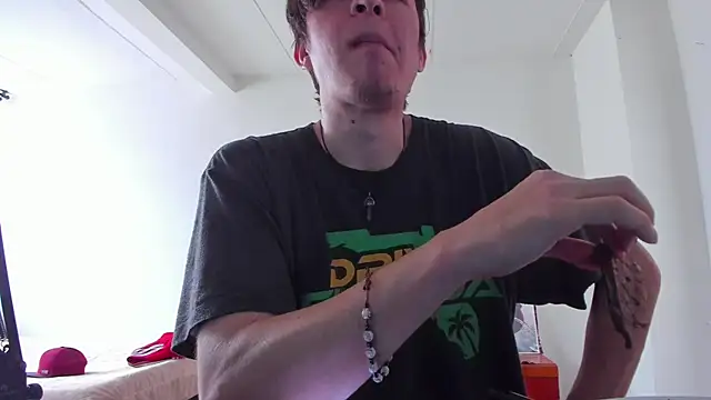 Headhunterdz online show from 10, 4, 2026