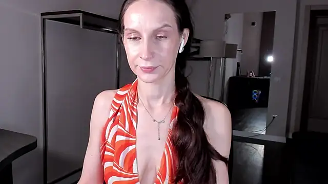 Snapshot of Mila_Anders chatting on 19, 1, 2026 Mila Anders online show from 19, 1, 2026