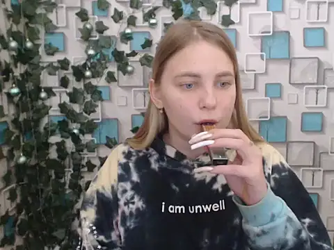 klerkarina online show from 23, 12, 2024