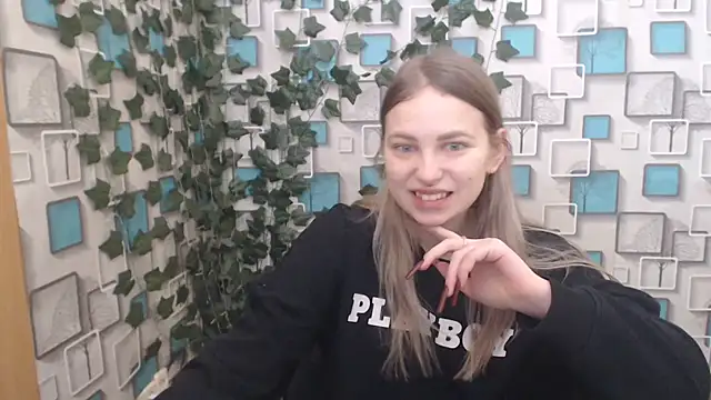 klerkarina online show from 5, 3, 2025