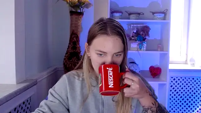 klerkarina online show from 10, 10, 2025
