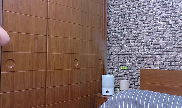 CuteBlondeMe online show from 30, 10, 2025