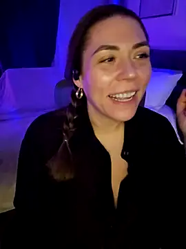 Ellie-L-Elizabeth online show from 28, 1, 2025