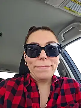 Ellie-L-Elizabeth online show from 18, 2, 2025