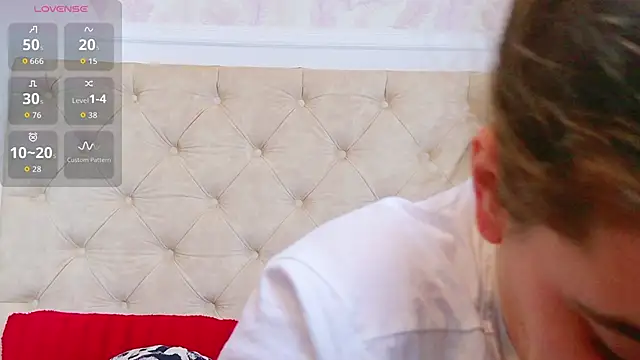 KarinaNoir online show from 23, 9, 2025