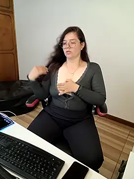 kayortiiz online show from 22, 7, 2026