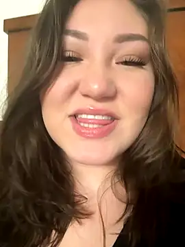 Snapshot of RosieDixx chatting on 11, 10, 2025 RosieDixx online show from 11, 10, 2025