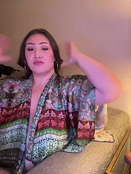 Snapshot of RosieDixx chatting on 3, 3, 2026 RosieDixx online show from 3, 3, 2026