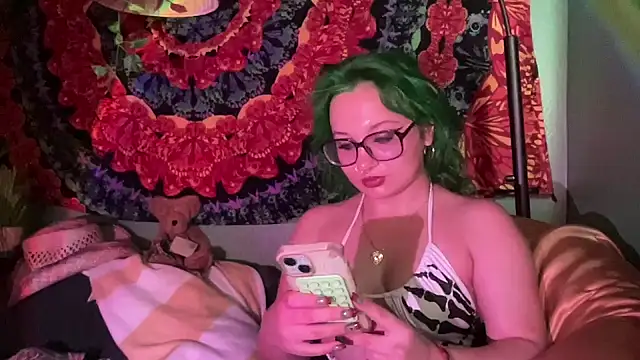 sweetandwet daddy online show from 16, 6, 2026