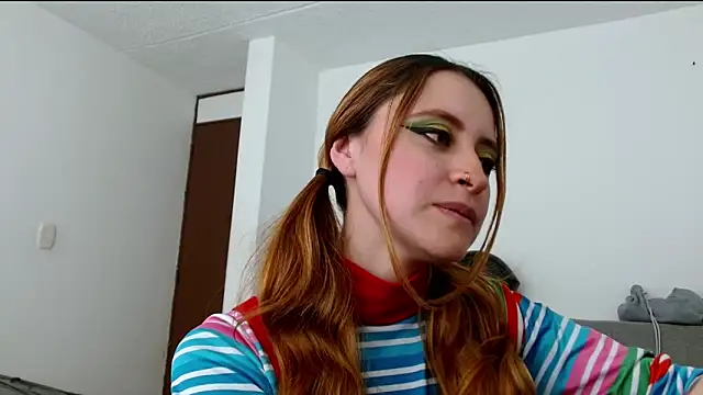 Juls winter  online show from 9, 4, 2026