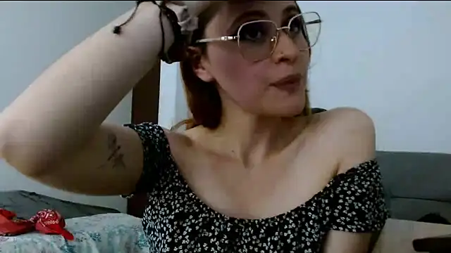 Juls winter  online show from 15, 4, 2026