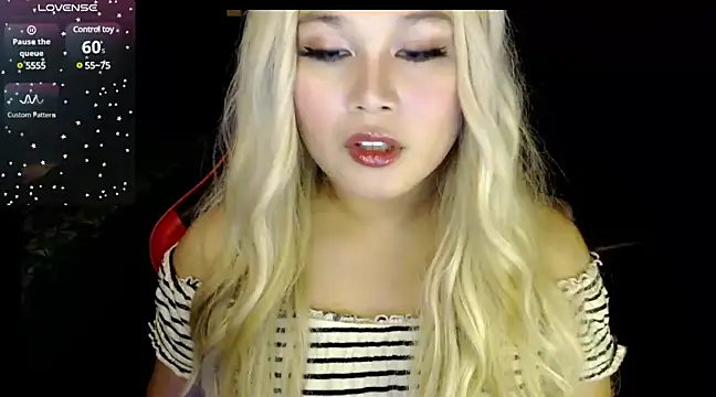 stacey wills44 online show from 30, 1, 2025