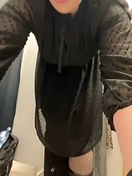 CrazzyChicks online show from 27, 1, 2025