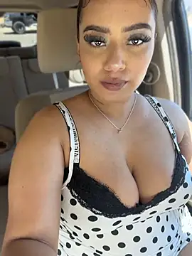 Snapshot of CarmelaAnthony chatting on 15, 7, 2026 CarmelaAnthony online show from 15, 7, 2026