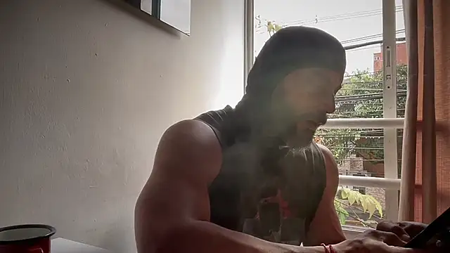 romeolovedark online show from 11, 1, 2026