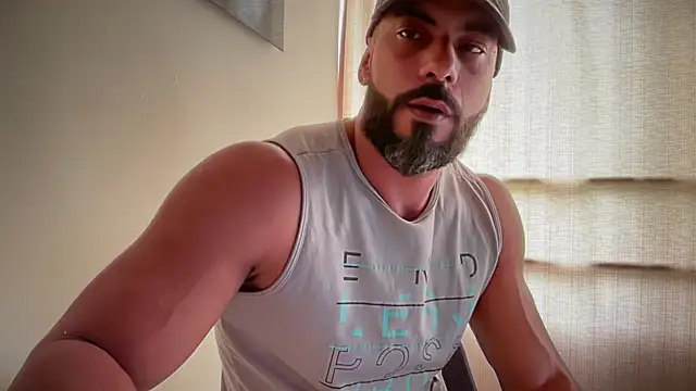 romeolovedark online show from 12, 3, 2026