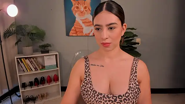 Snapshot of LiaPearce chatting on 30, 4, 2026 LiaPearce online show from 30, 4, 2026