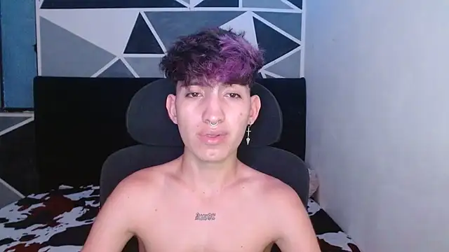 Snapshot of littlextreme chatting on 20, 12, 2024 littlextreme online show from 20, 12, 2024