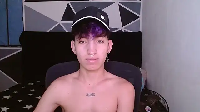 Snapshot of littlextreme chatting on 27, 12, 2024 littlextreme online show from 27, 12, 2024