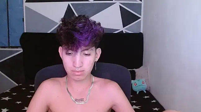 Snapshot of littlextreme chatting on 28, 12, 2024 littlextreme online show from 28, 12, 2024