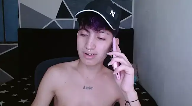 Snapshot of littlextreme chatting on 29, 12, 2024 littlextreme online show from 29, 12, 2024