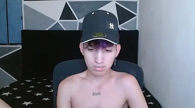 Snapshot of littlextreme chatting on 29, 12, 2024 littlextreme online show from 29, 12, 2024