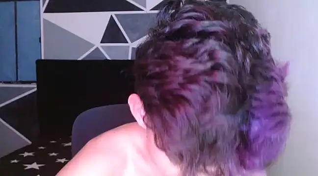 Snapshot of littlextreme chatting on 2, 1, 2025 littlextreme online show from 2, 1, 2025