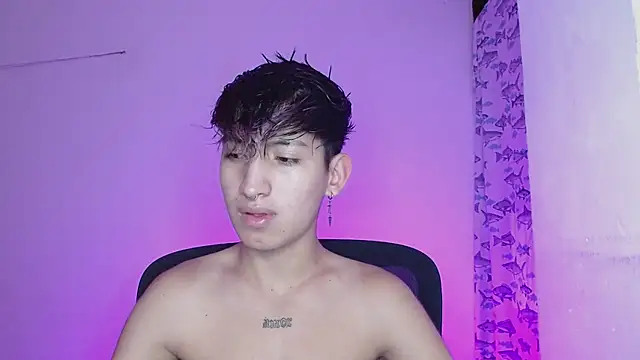 Snapshot of littlextreme chatting on 27, 2, 2025 littlextreme online show from 27, 2, 2025