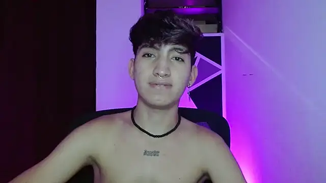 Snapshot of littlextreme chatting on 20, 3, 2025 littlextreme online show from 20, 3, 2025