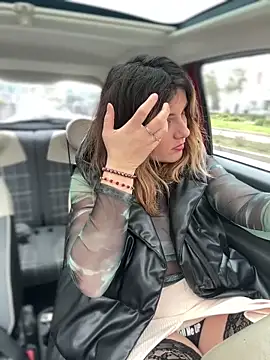 Snapshot of DaisyVibesss chatting on 14, 2, 2025 DaisyVibesss online show from 14, 2, 2025