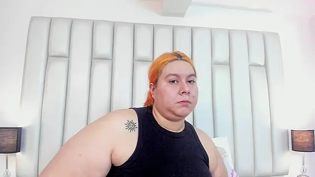 aandreaperez online show from 10, 3, 2025