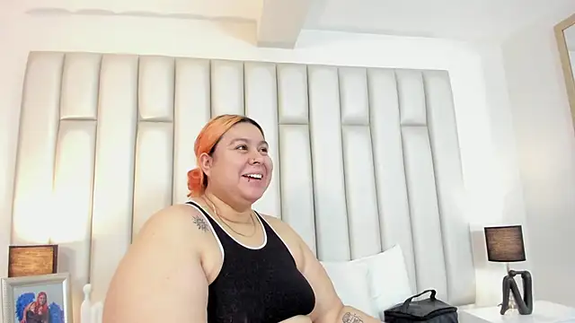 aandreaperez online show from 22, 10, 2025