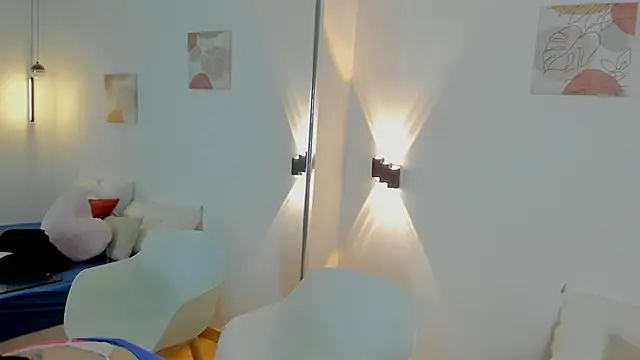 EmilySumer online show from 15, 2, 2026