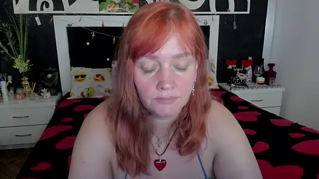 Snapshot of SinFulTitsDD chatting on 11, 1, 2025 SinFulTitsDD online show from 11, 1, 2025