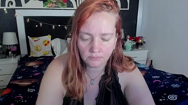 Snapshot of SinFulTitsDD chatting on 26, 2, 2025 SinFulTitsDD online show from 26, 2, 2025