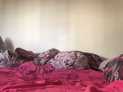 Snapshot of waakenda chatting on 2, 12, 2024 waakenda online show from 2, 12, 2024