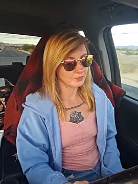 SheIsSomething online show from 6, 1, 2026