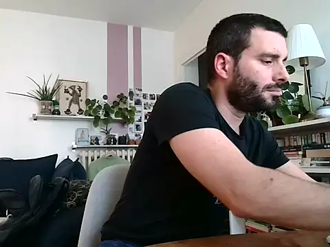 Snapshot of Simon-tem chatting on 14, 1, 2026 Simon-tem online show from 14, 1, 2026