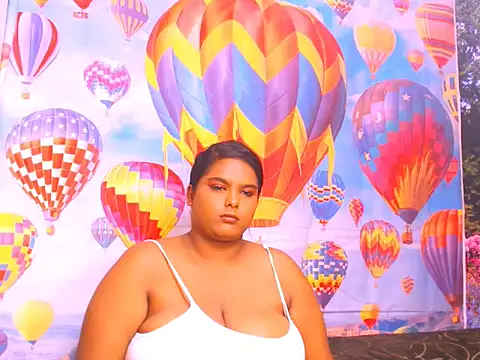 Indianfairy99 online show from 4, 2, 2025