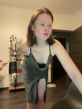 Snapshot of sweetest_pie chatting on 20, 12, 2024 sweetest pie online show from 20, 12, 2024